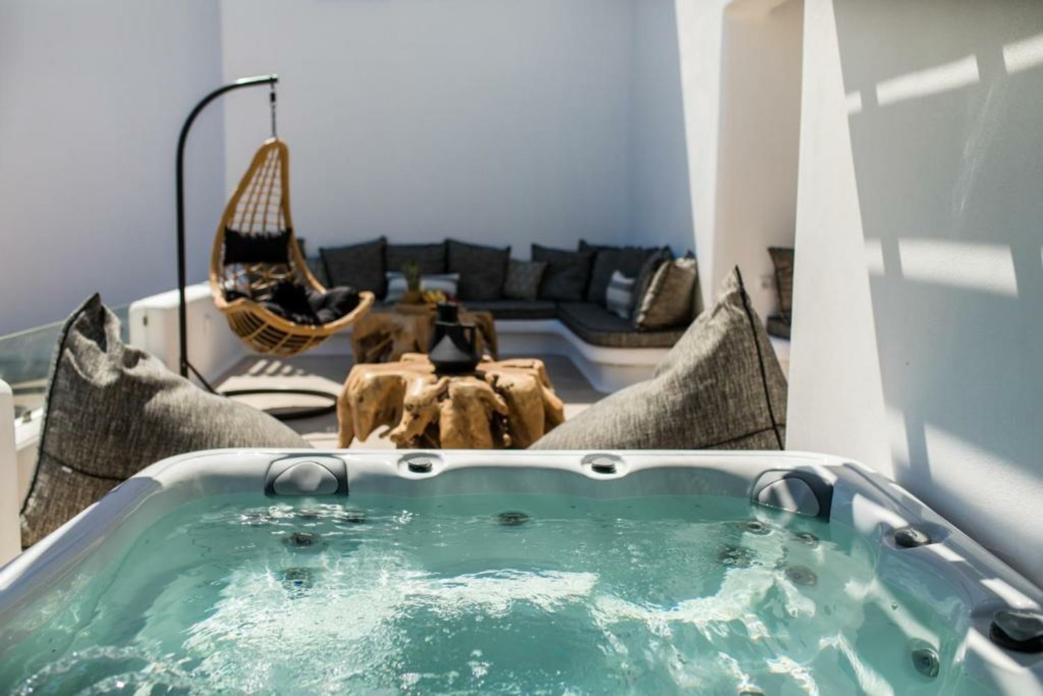 Arsenis Luxury Villas