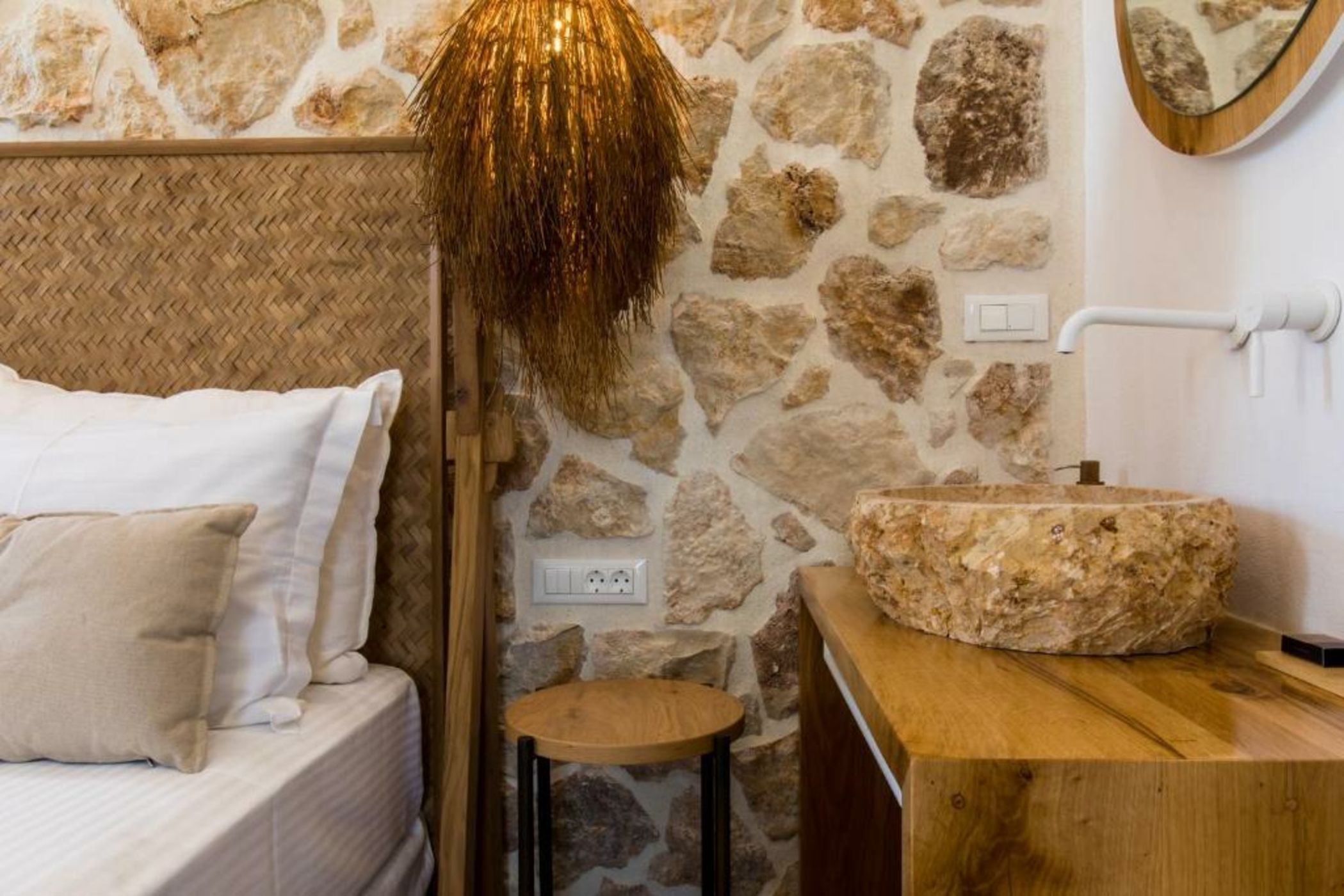 Arsenis Luxury Villas