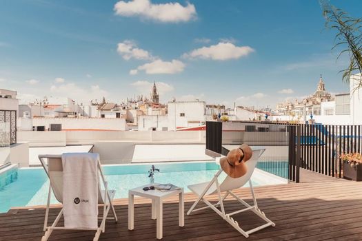 Hotel Unuk
