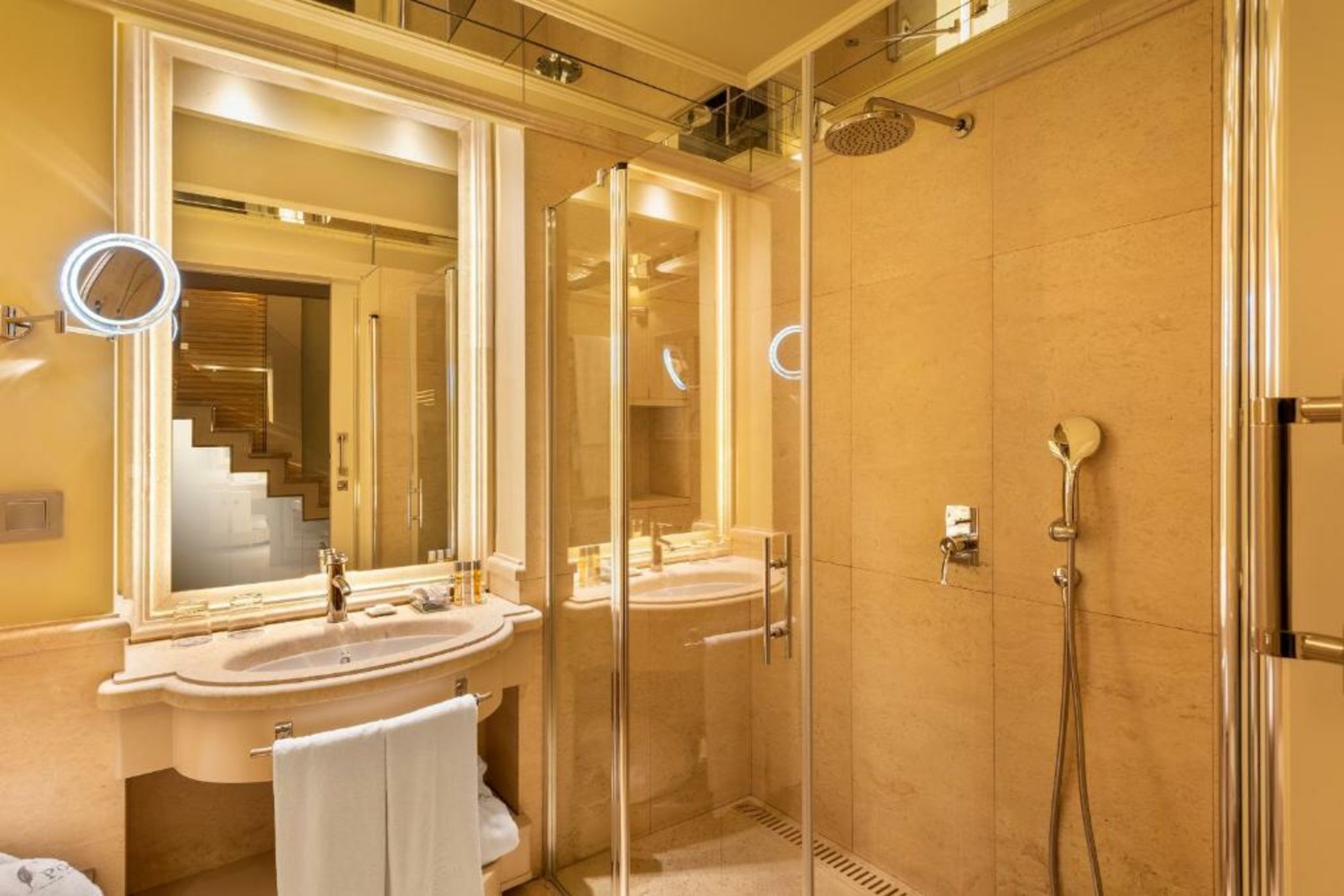 Hotel Casa Del Poeta