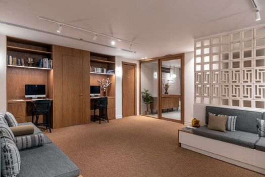 Ergon House