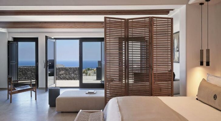 SantAnna Luxury Suites