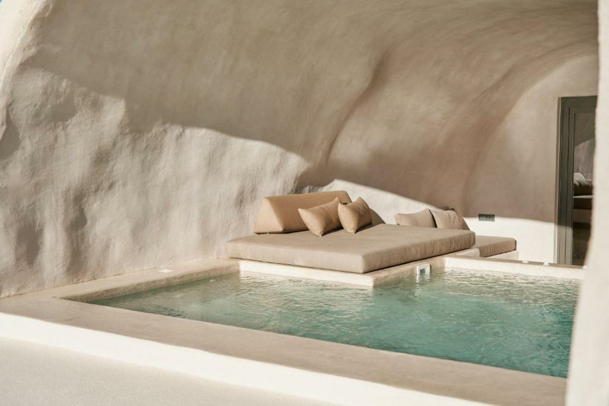 Divine Cave Experience