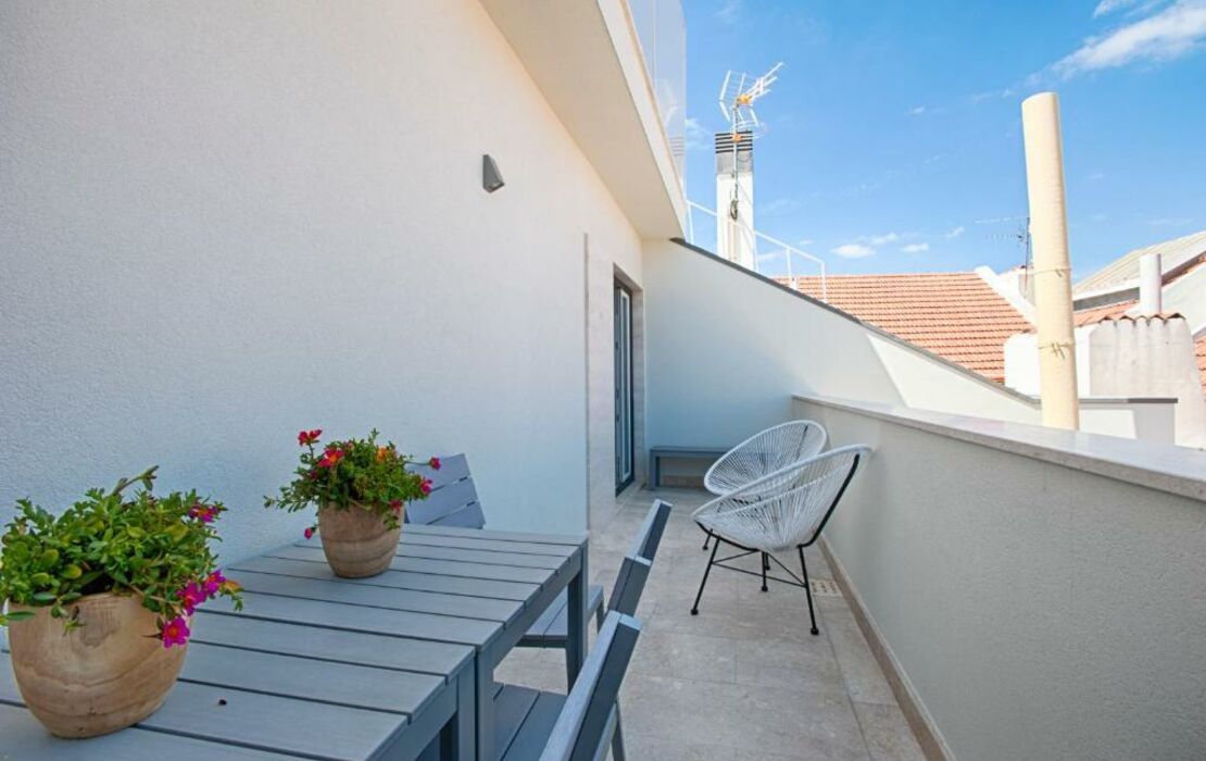 Chiado Square Apartments Lisbon Best Apartments, a Design Boutique