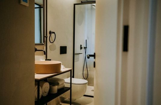 Exmo. Hotel