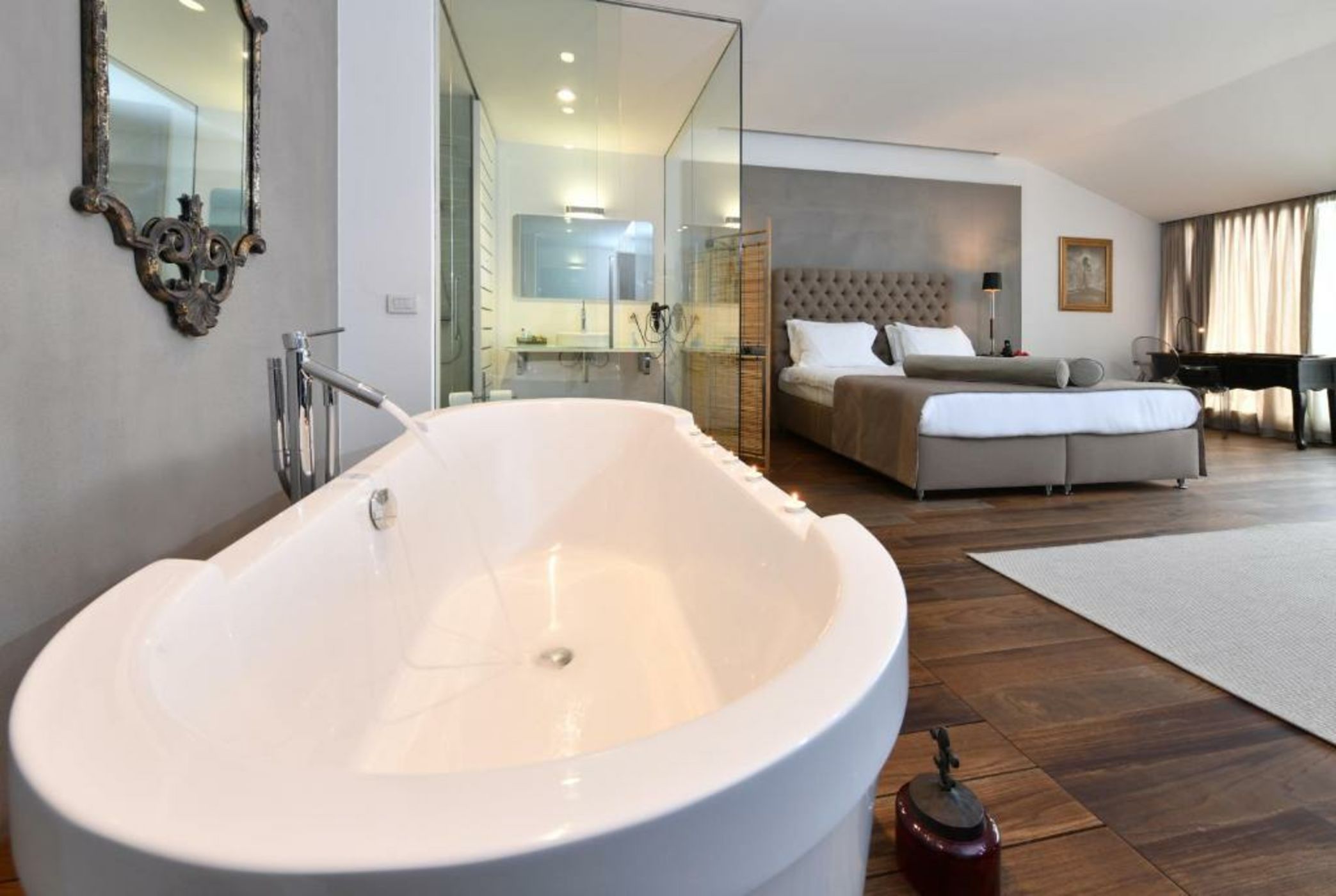 Ansen Hotel and Suites