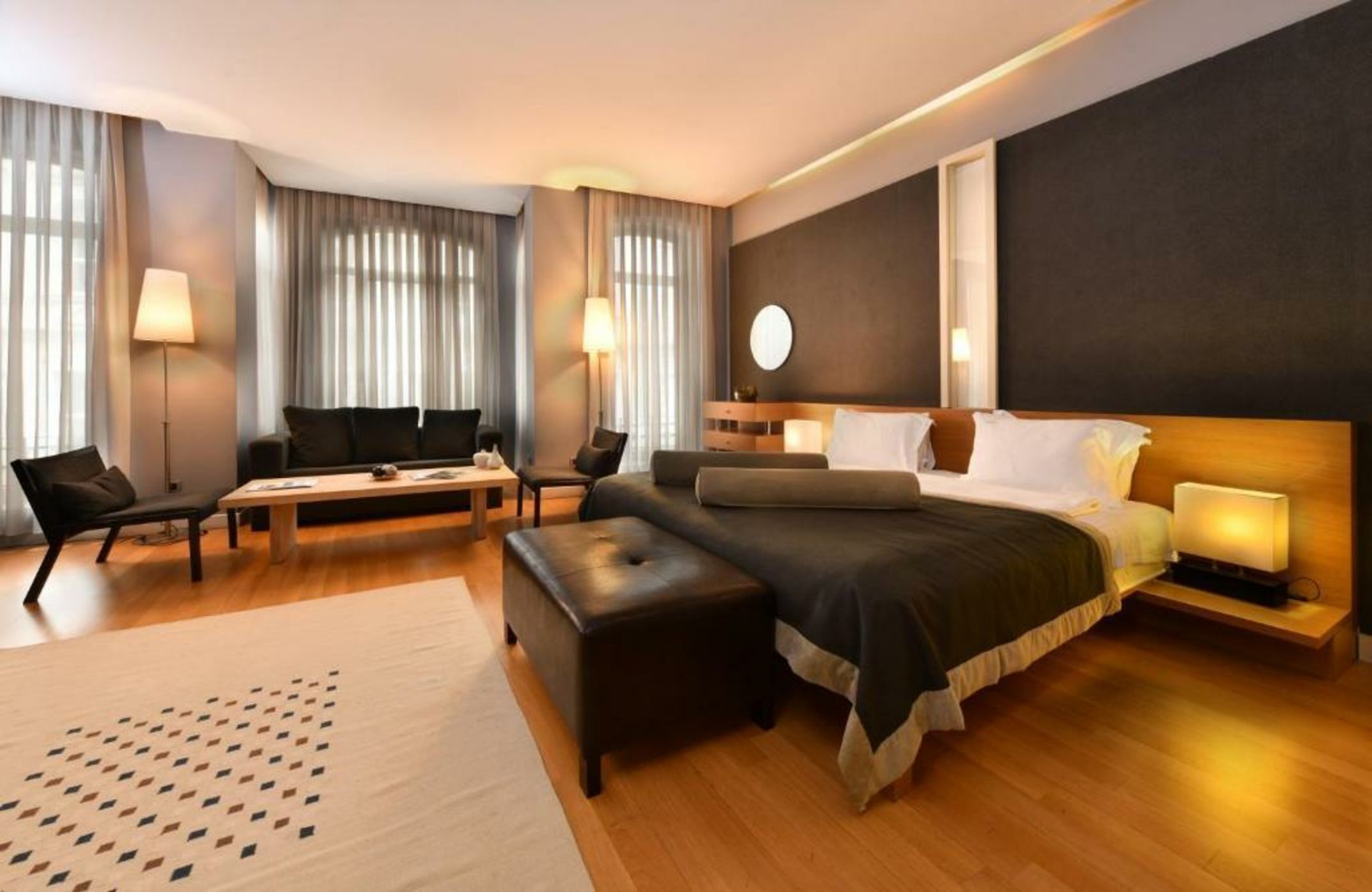 Ansen Hotel and Suites