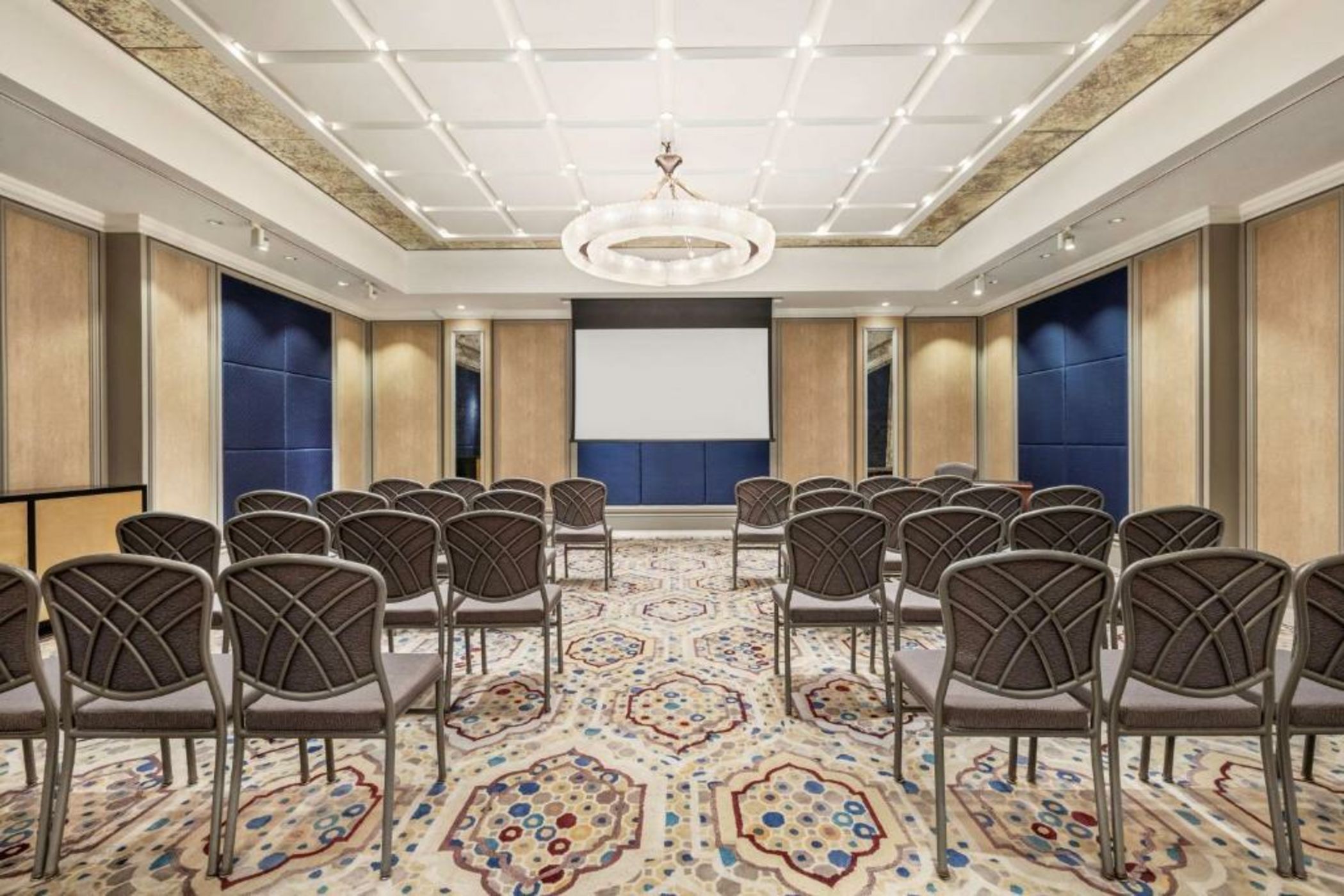 Shangri-La Bosphorus, Istanbul