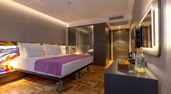 Lampa Design Hotel-Special Category