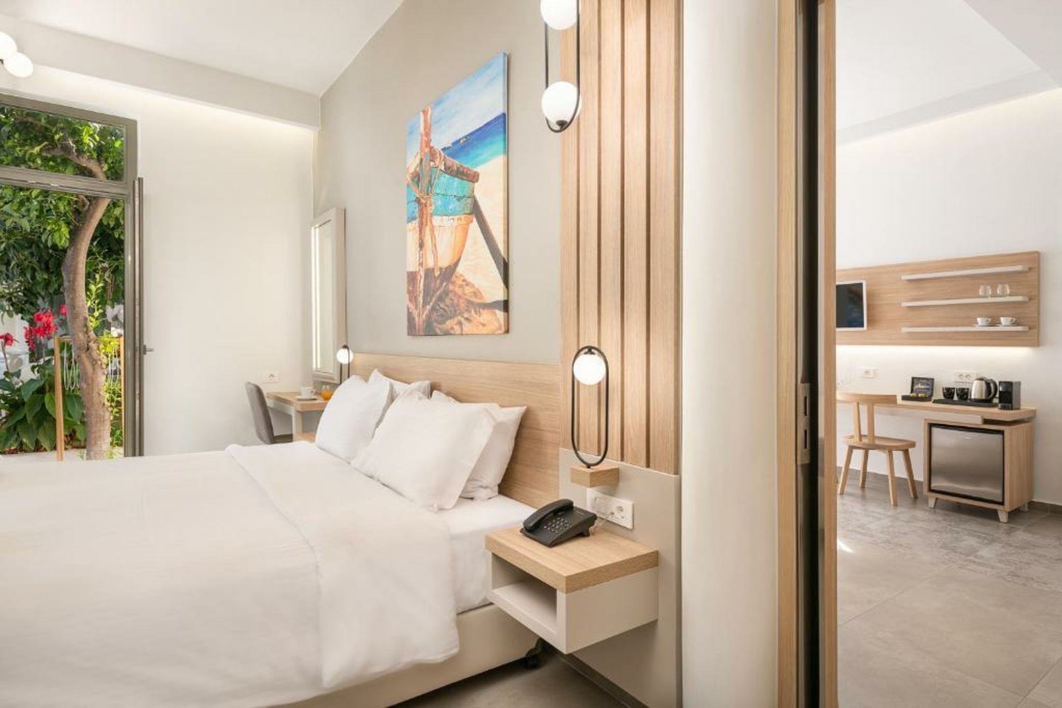 Epavli Boutique Hotel