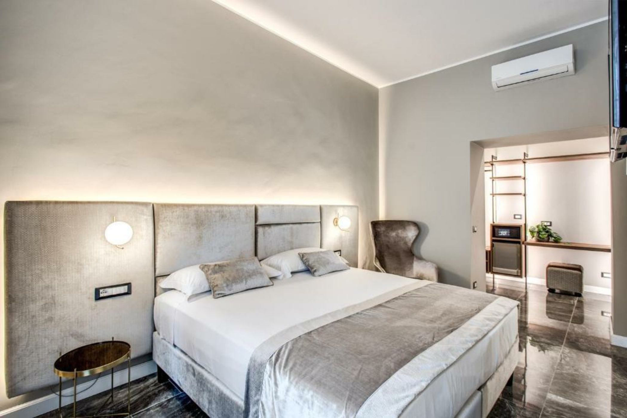 Apollo Boutique Hotel