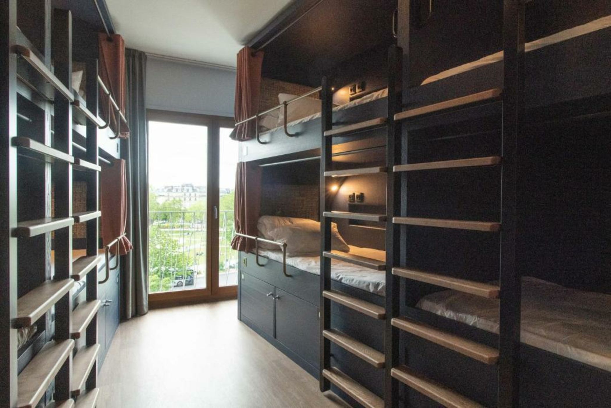 The People - Paris Nation