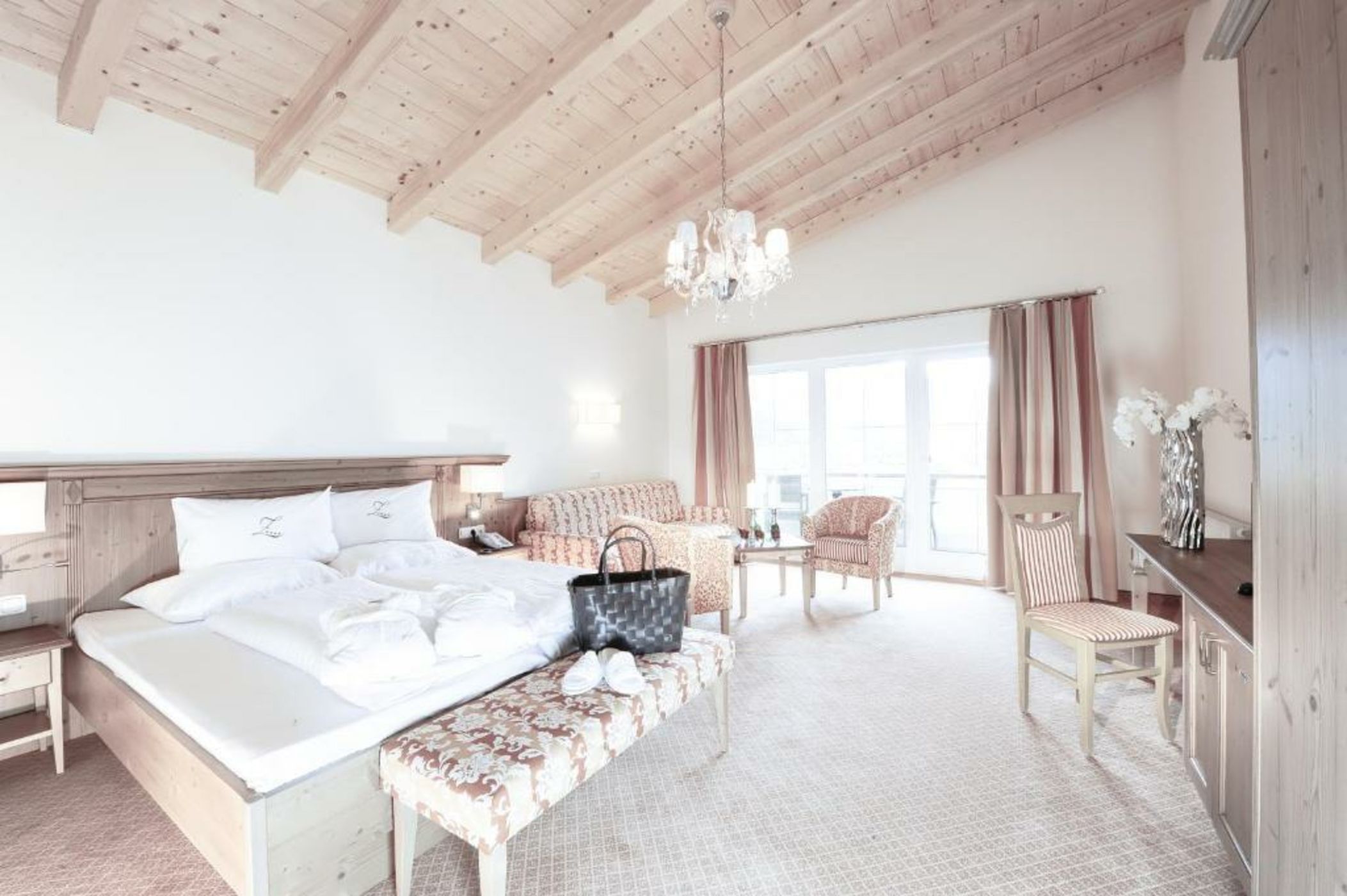 Alpine Hideaway ZILLERTALERHOF - 4 Sterne Superior