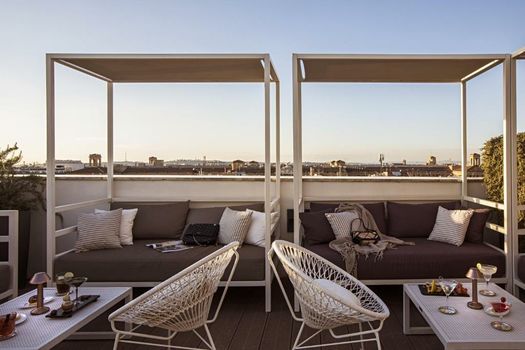 The Independent Hotel
