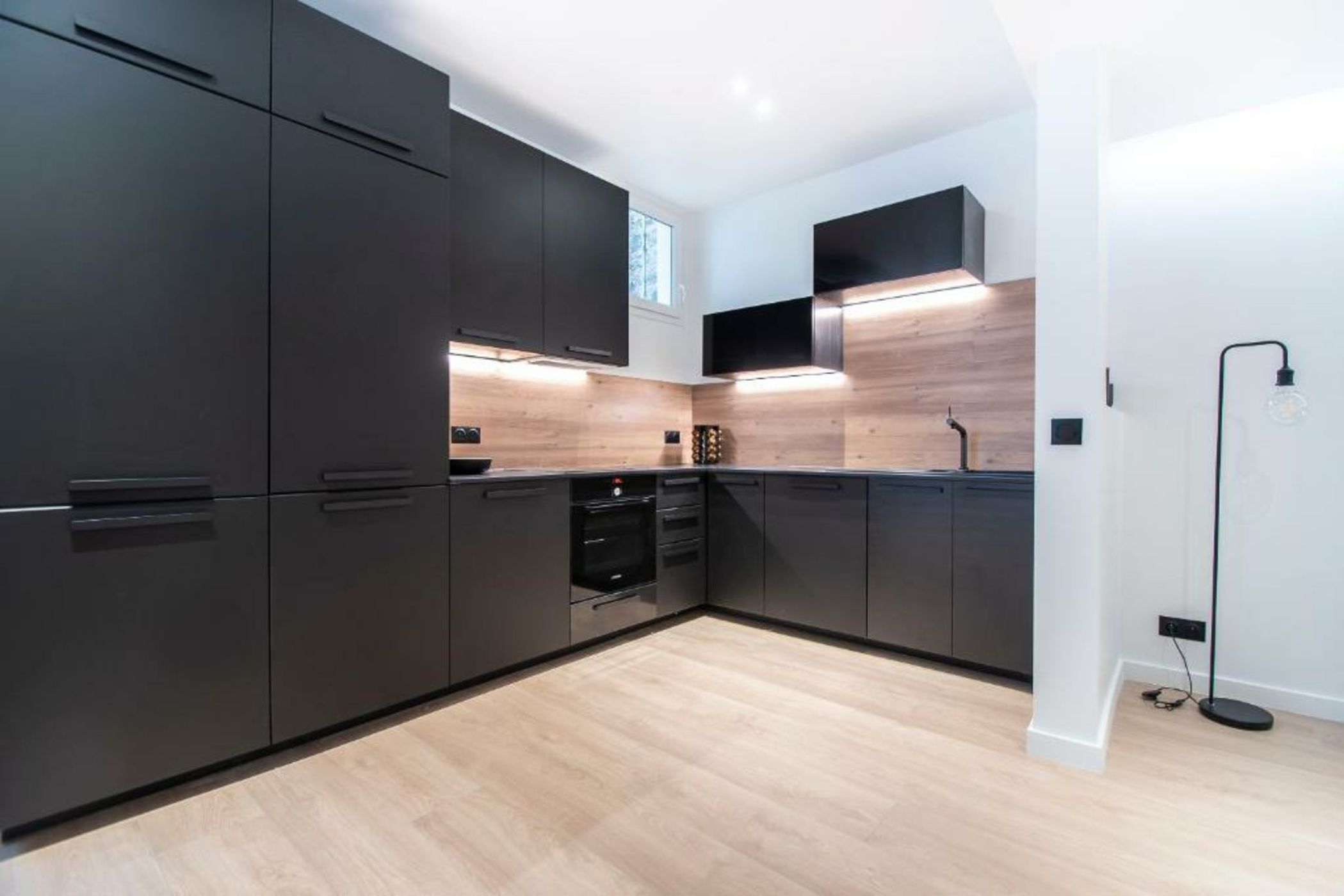 Dreamyflat - Eiffel tower ll