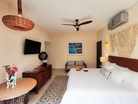 Le Muuch Hotel
