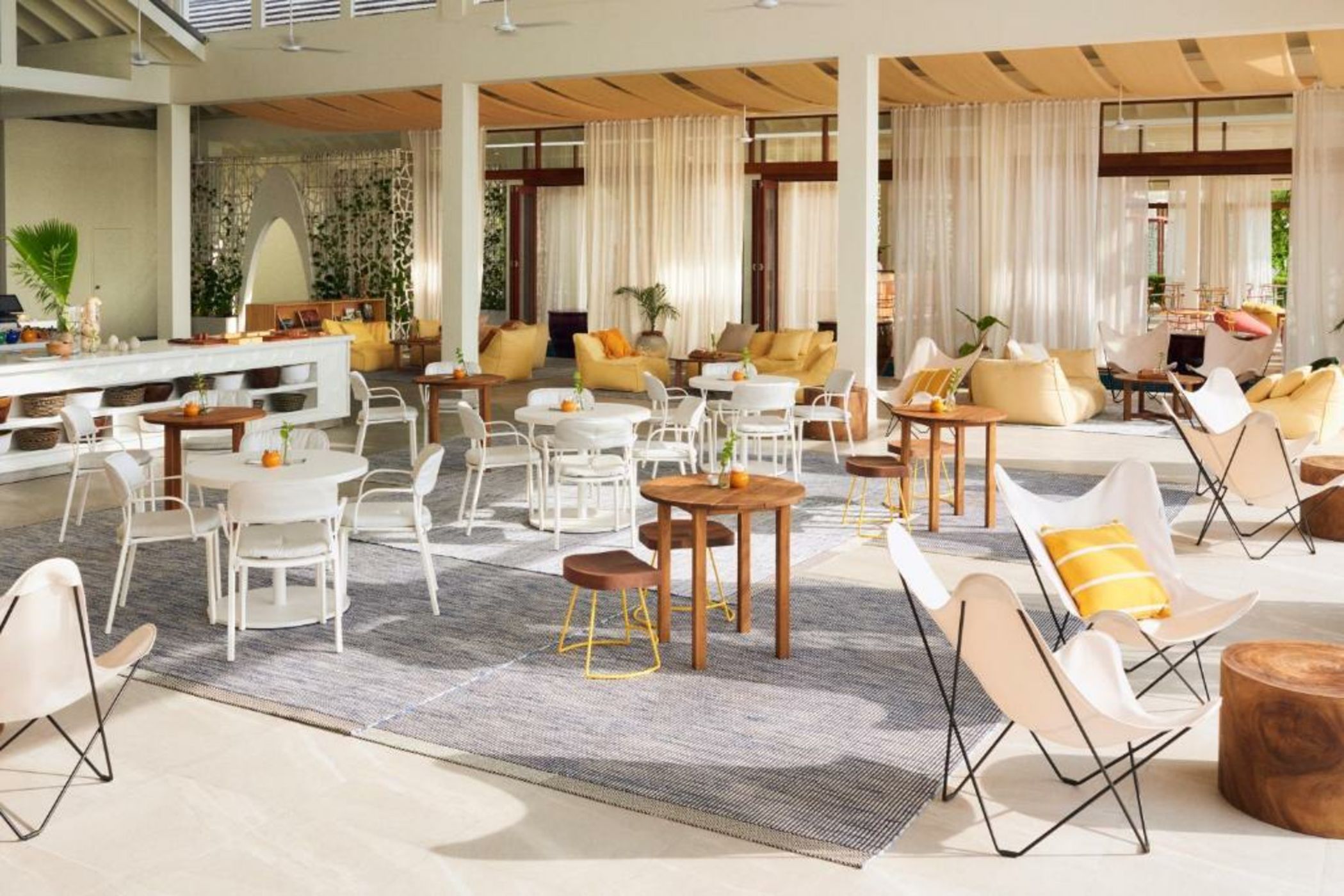 The Standard, Huruvalhi Maldives