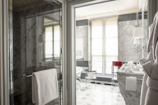 La Réserve Paris Hotel & Spa
