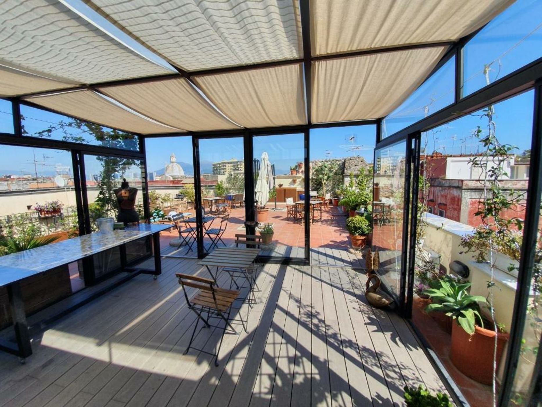 Spanish Palace Rooms, Apartment & Terrace