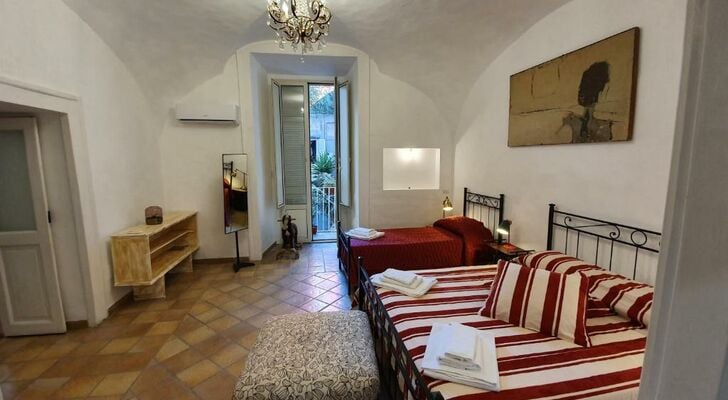 Spanish Palace Rooms, Apartment & Terrace