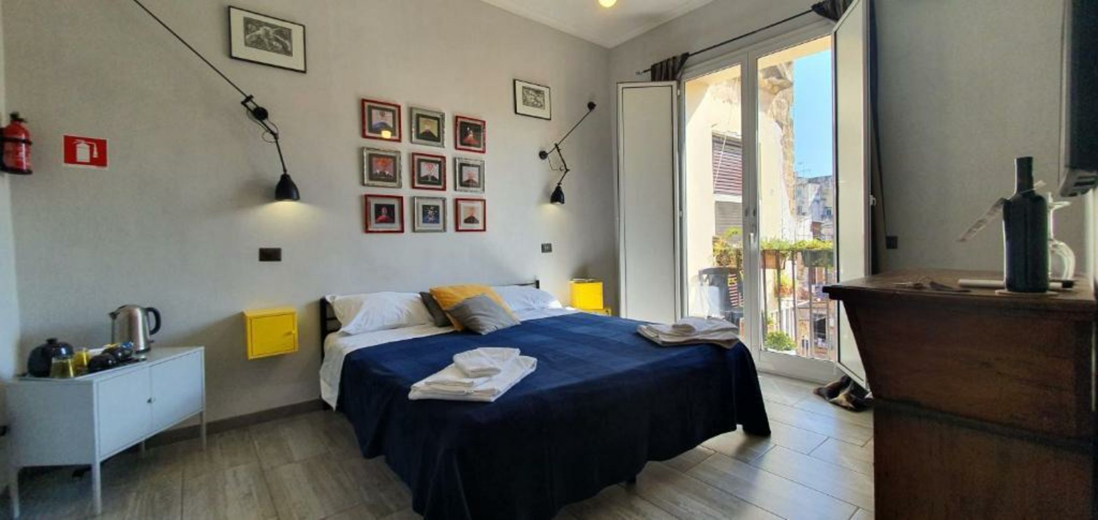 Spanish Palace Rooms, Apartment & Terrace