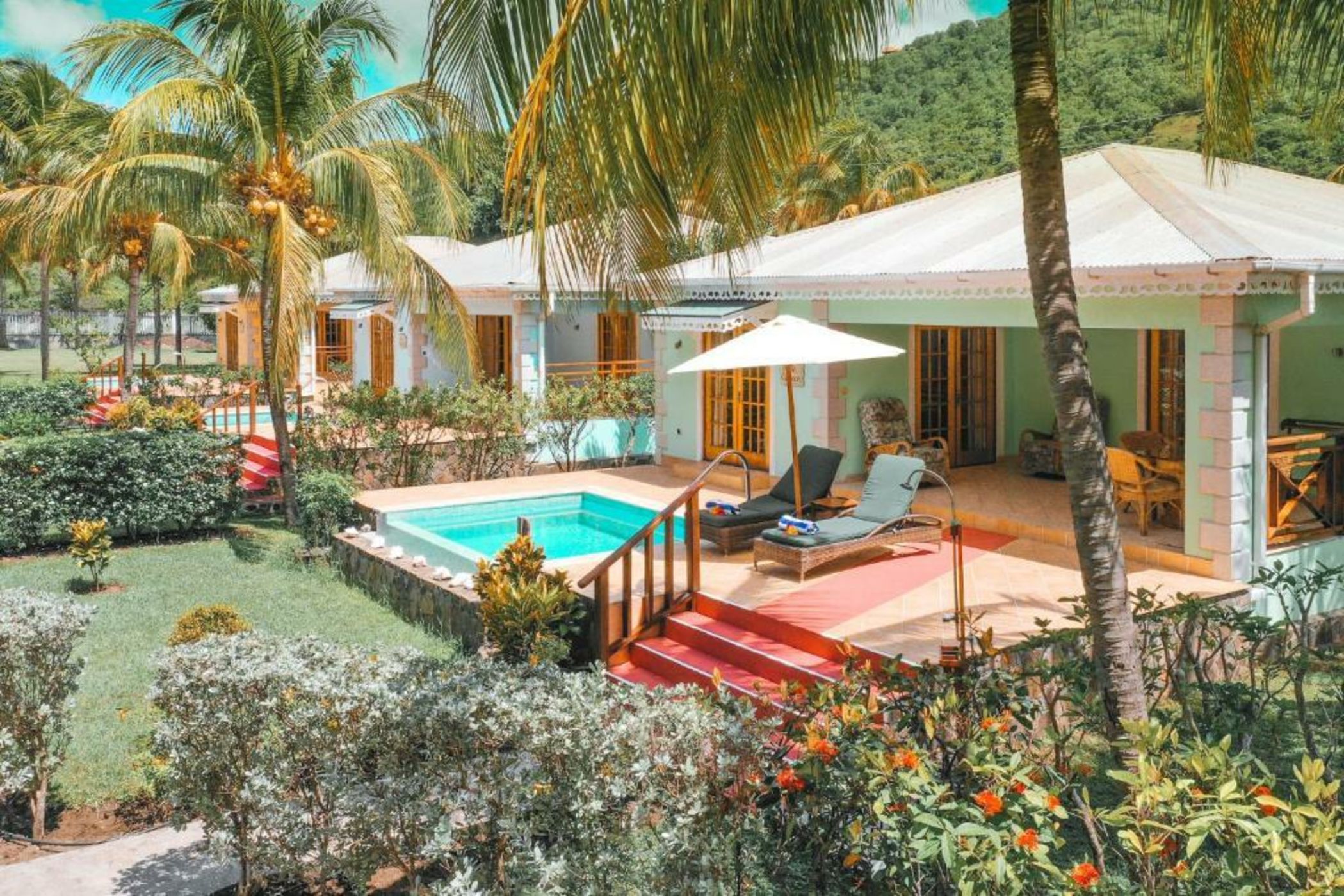 Bequia Beach Hotel - Luxury Resort
