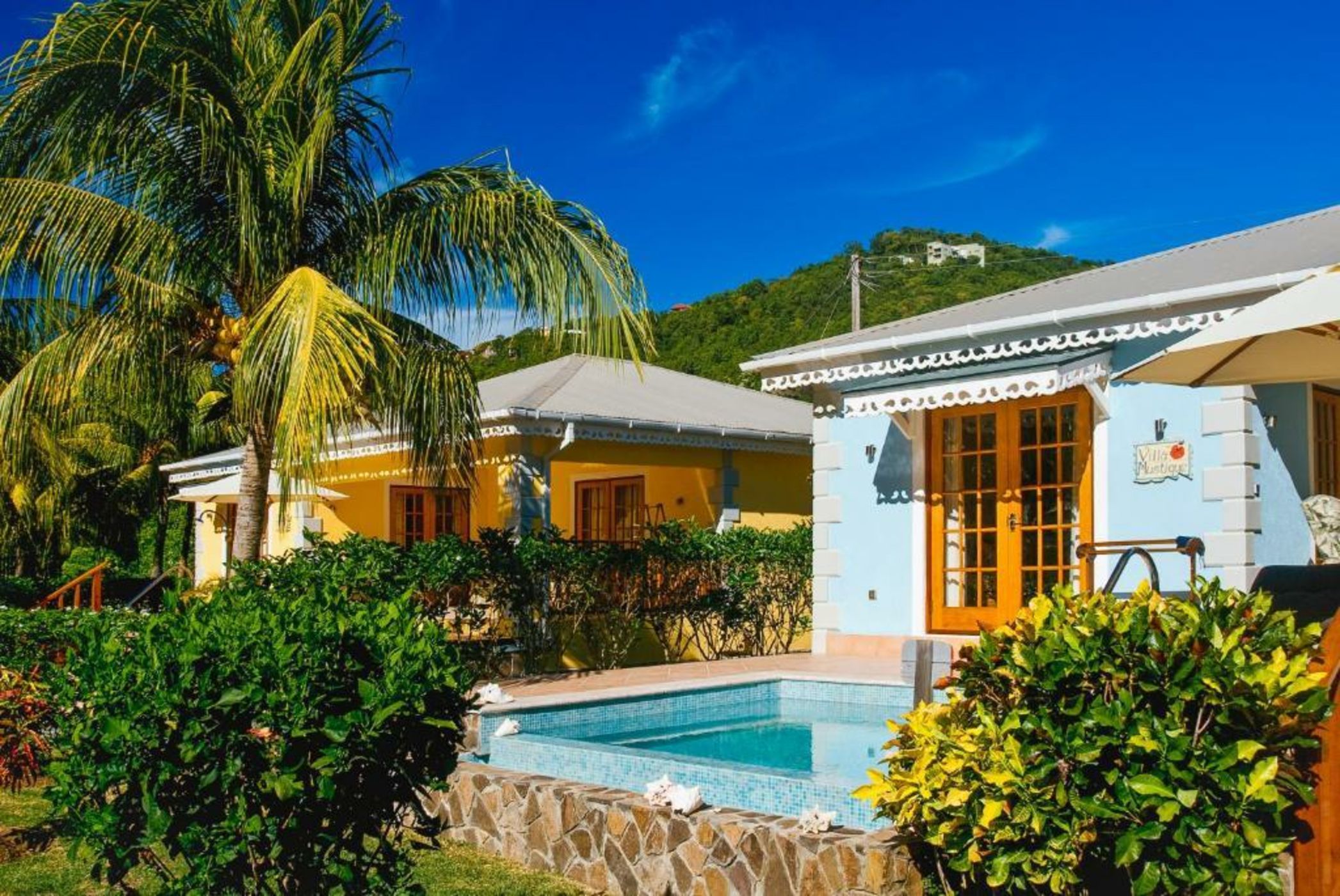 Bequia Beach Hotel - Luxury Resort