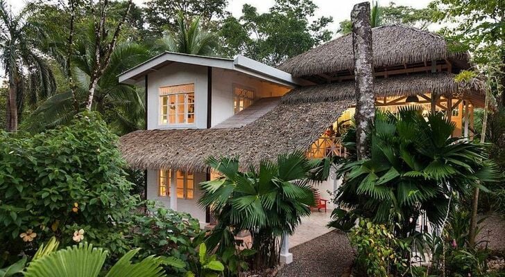 Hotel Aguas Claras