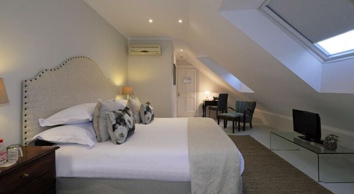 Chapter House Boutique Hotel