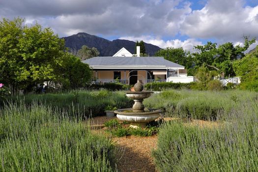 Chapter House Boutique Hotel