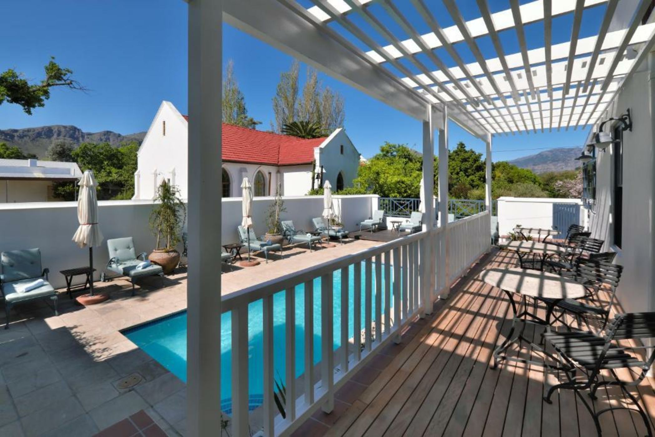 Chapter House Boutique Hotel