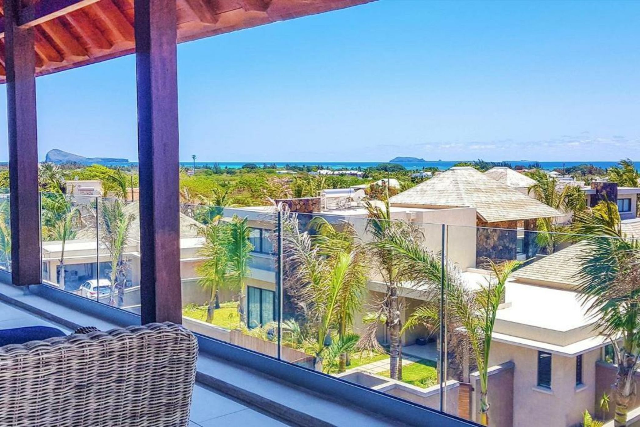 Mythic Suites & villas