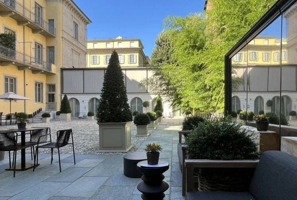 Opera35 Boutique Hotel