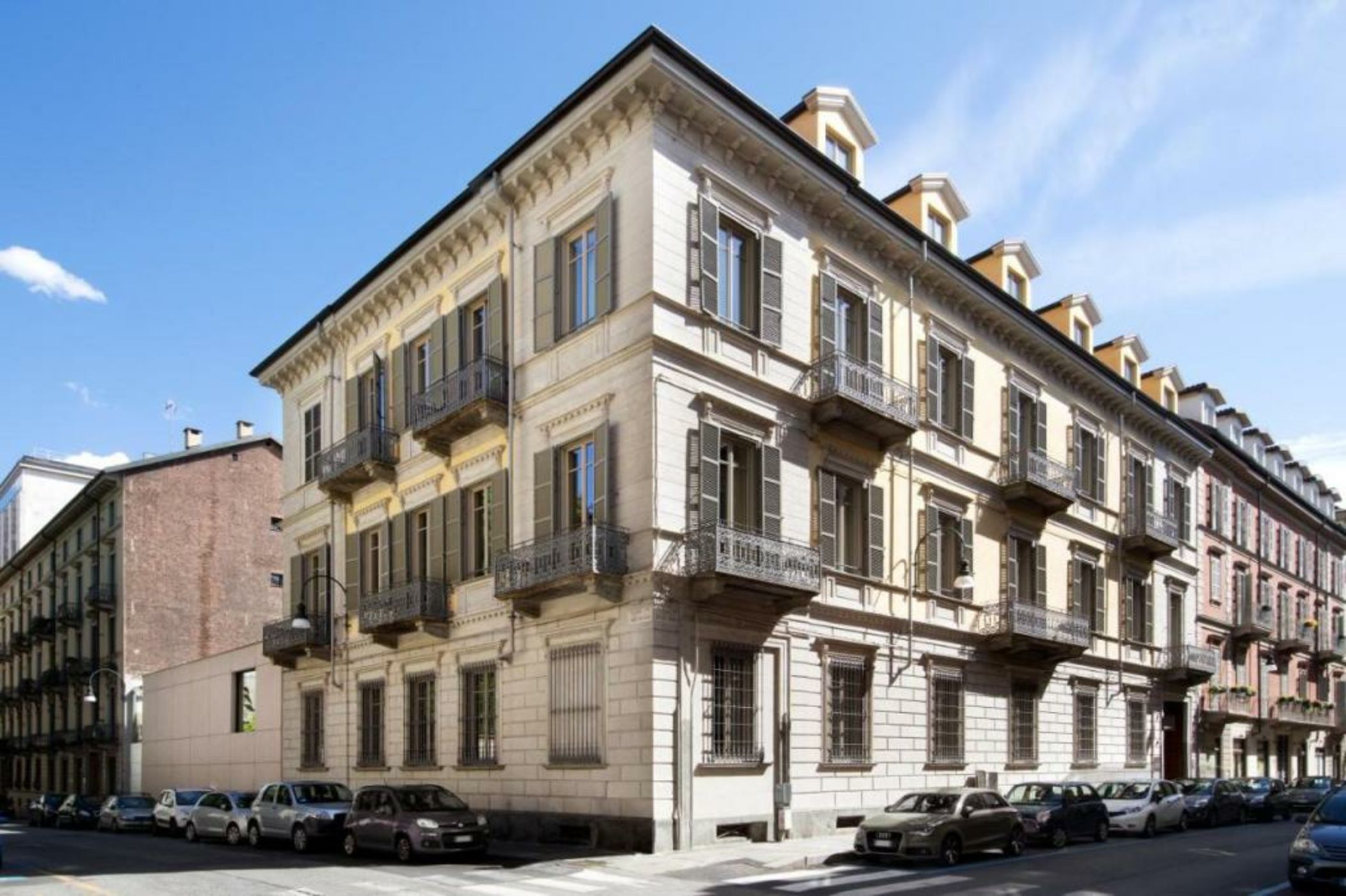 Opera35 Boutique Hotel