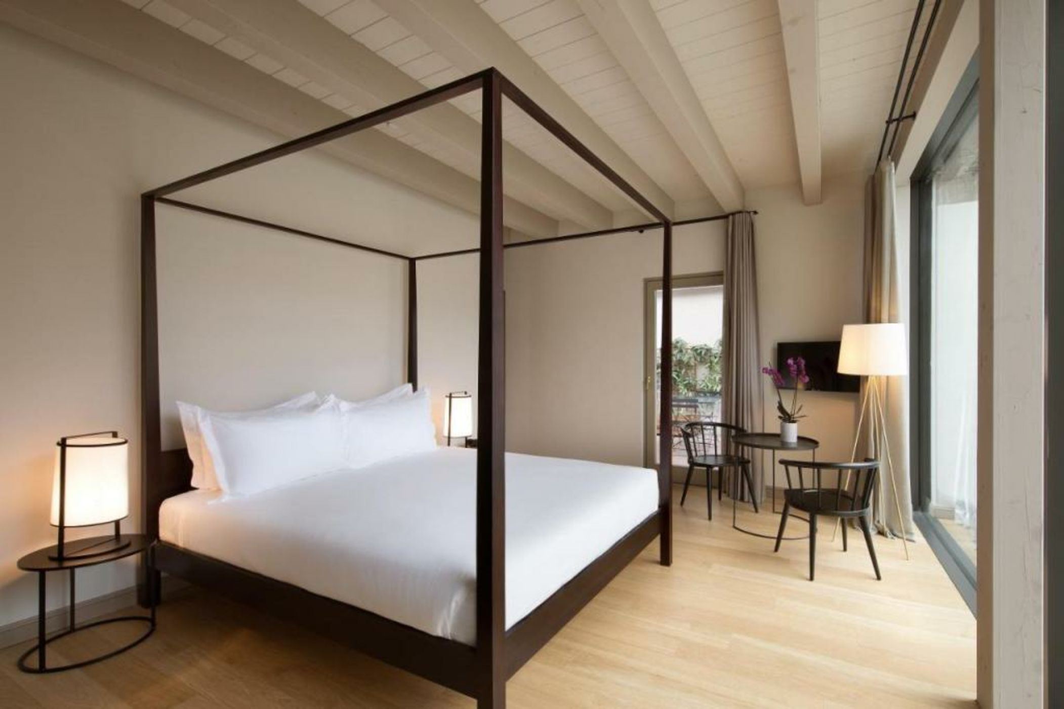 Opera35 Boutique Hotel