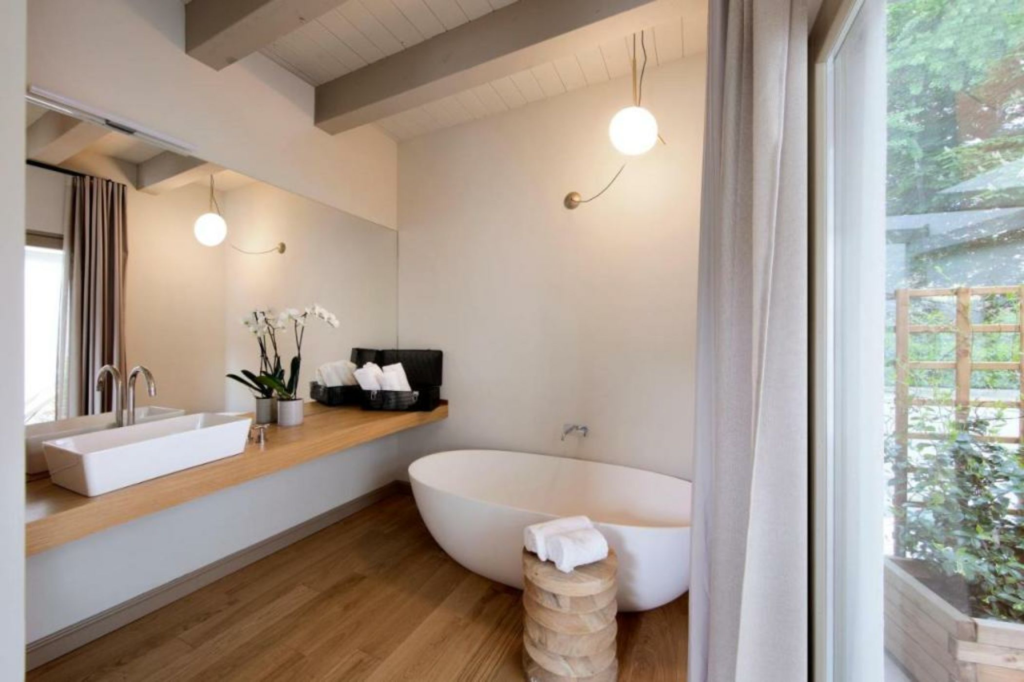 Opera35 Boutique Hotel