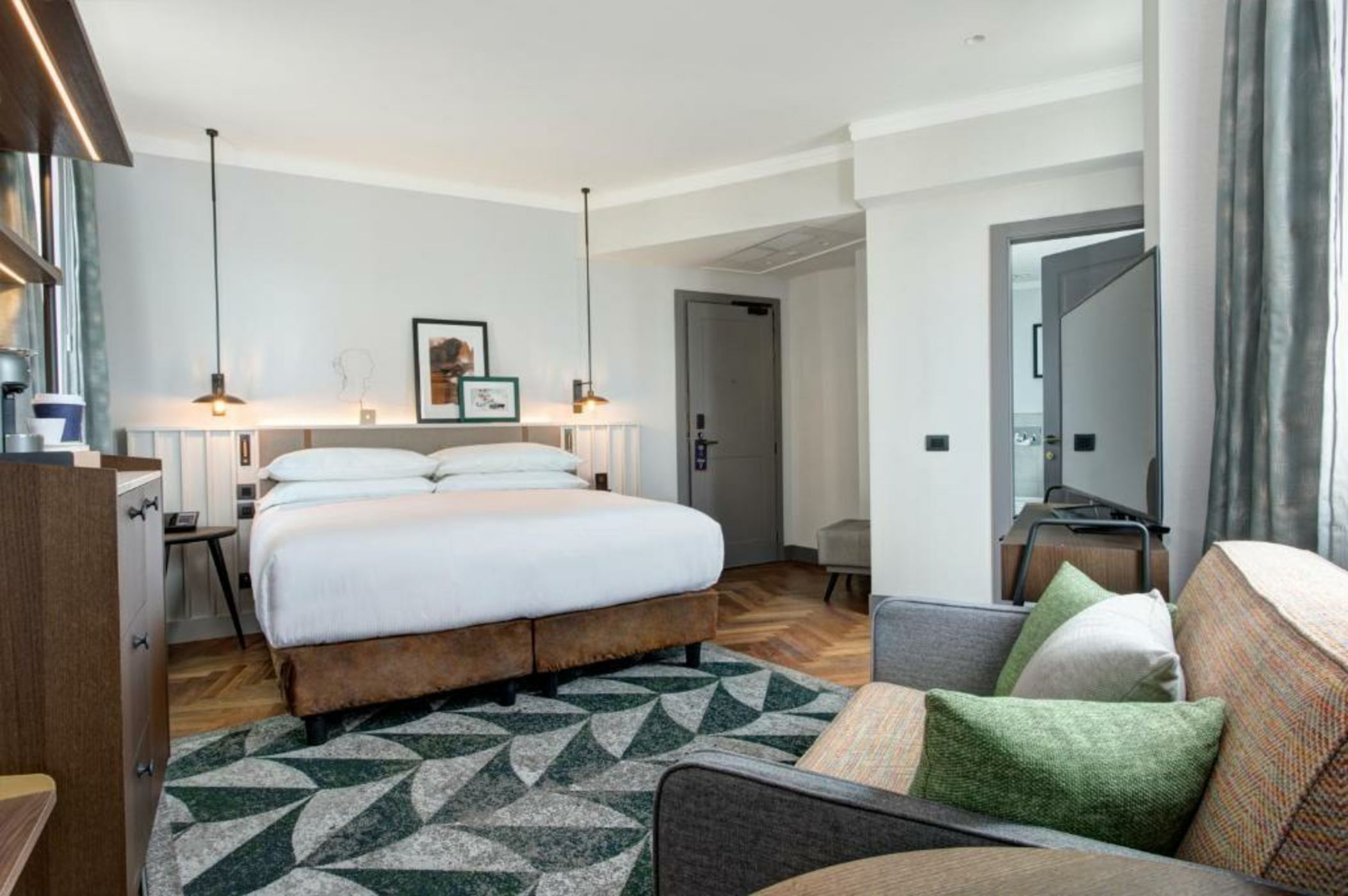 DoubleTree By Hilton Rome Monti