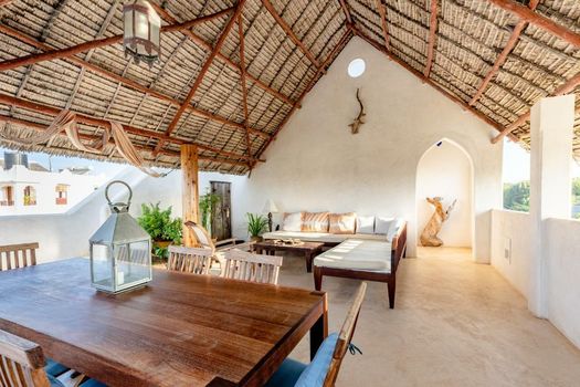 Jua House