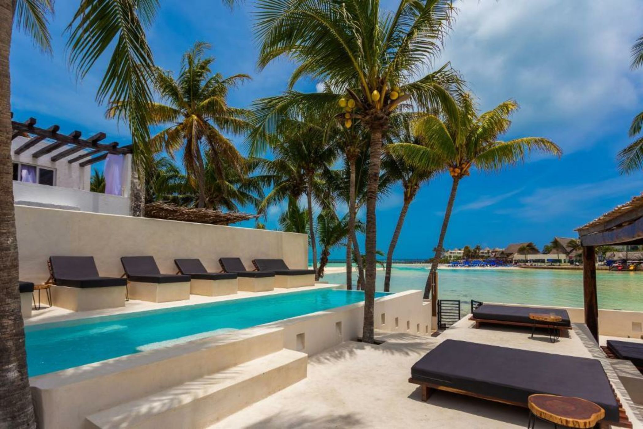 Lotus Beach Hotel - Adults Only