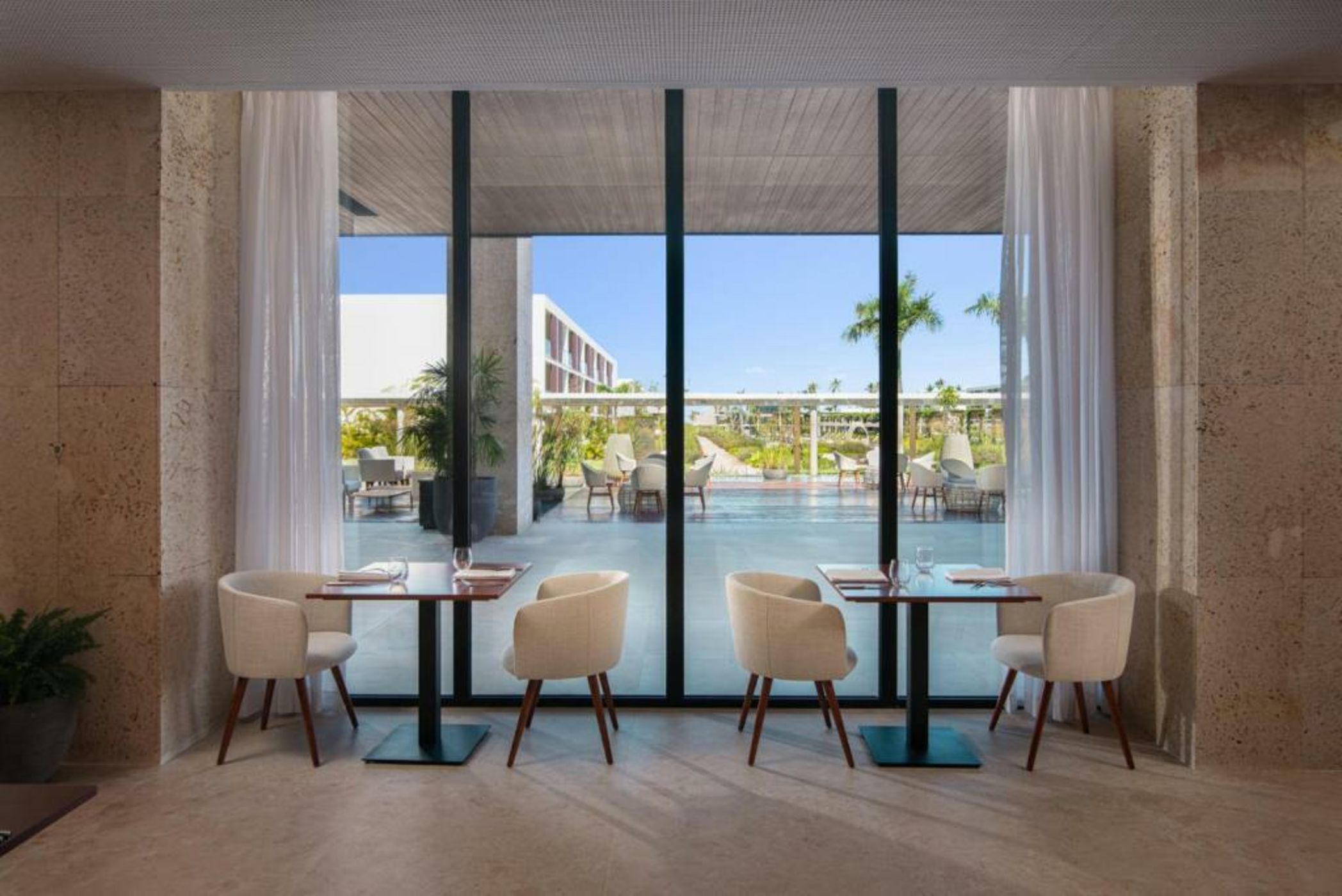 Live Aqua Beach Resort Punta Cana - All Inclusive - Adults Only