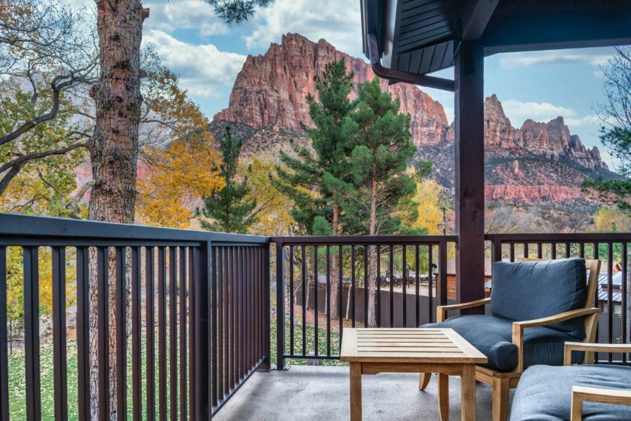 Cliffrose Springdale, Curio Collection By Hilton