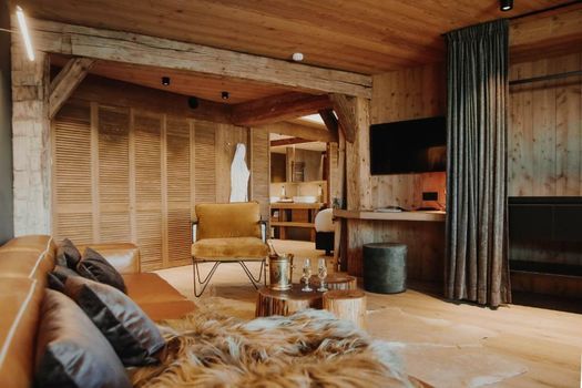 Lodji Hotel