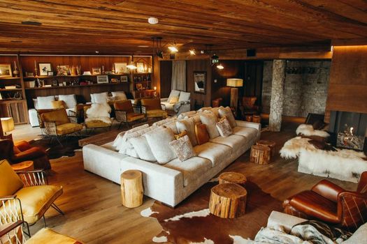 Lodji Hotel