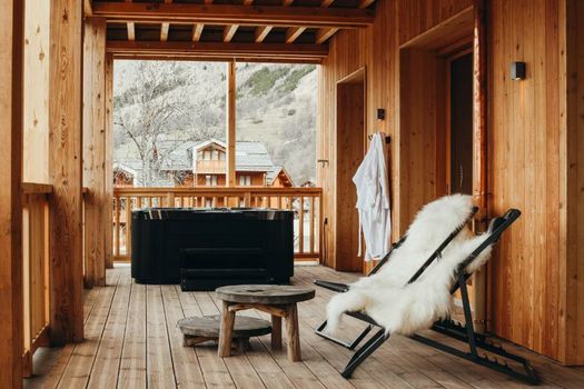 Lodji Hotel