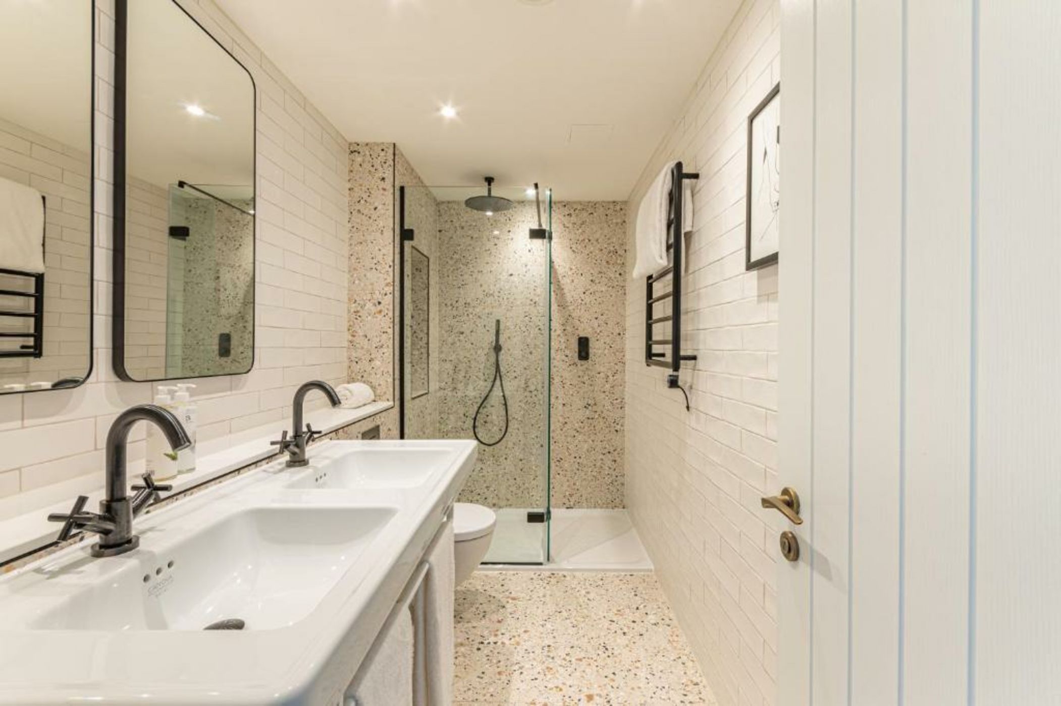 Harbour Beach Club & Hotel