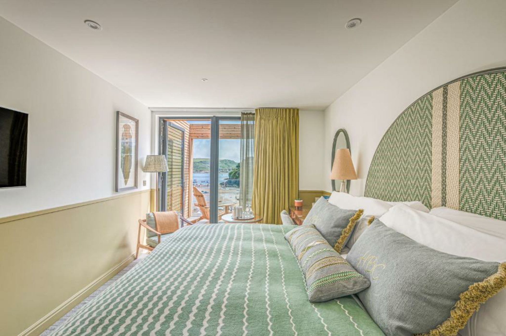 Harbour Beach Club & Hotel