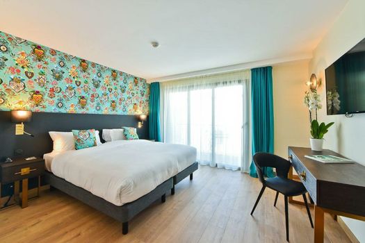 Hôtel La Villa Port d'Antibes & Spa