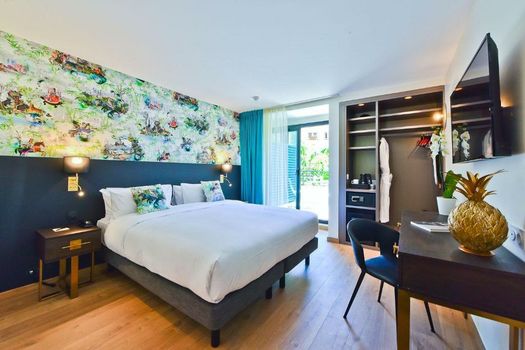 Hôtel La Villa Port d'Antibes & Spa