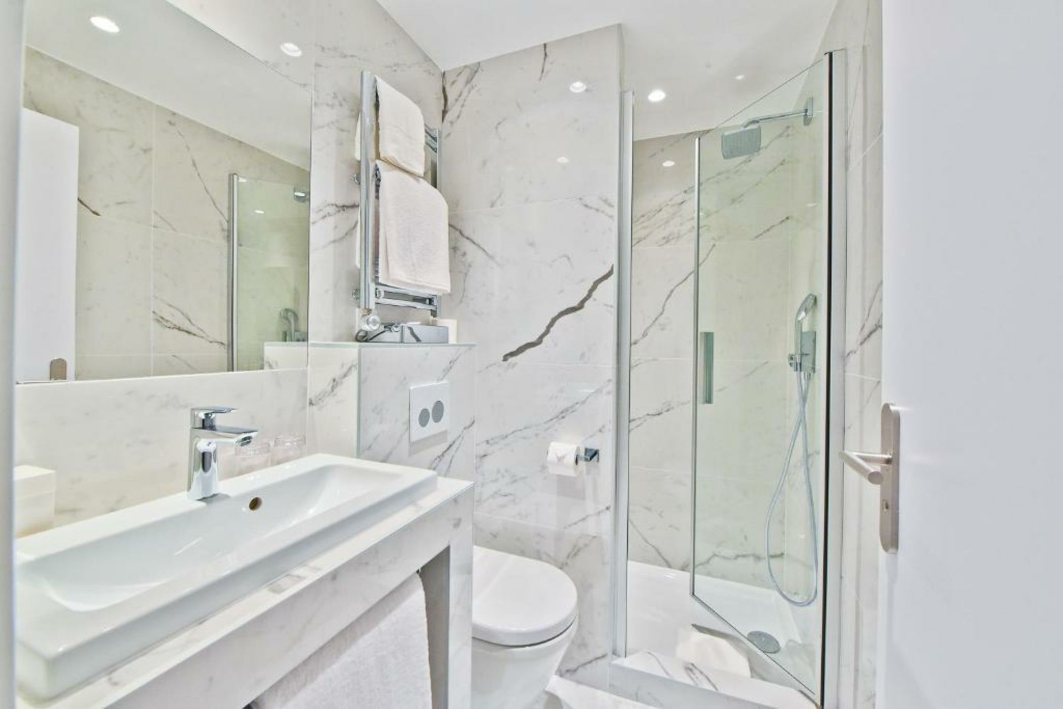 Hôtel La Villa Port d'Antibes & Spa