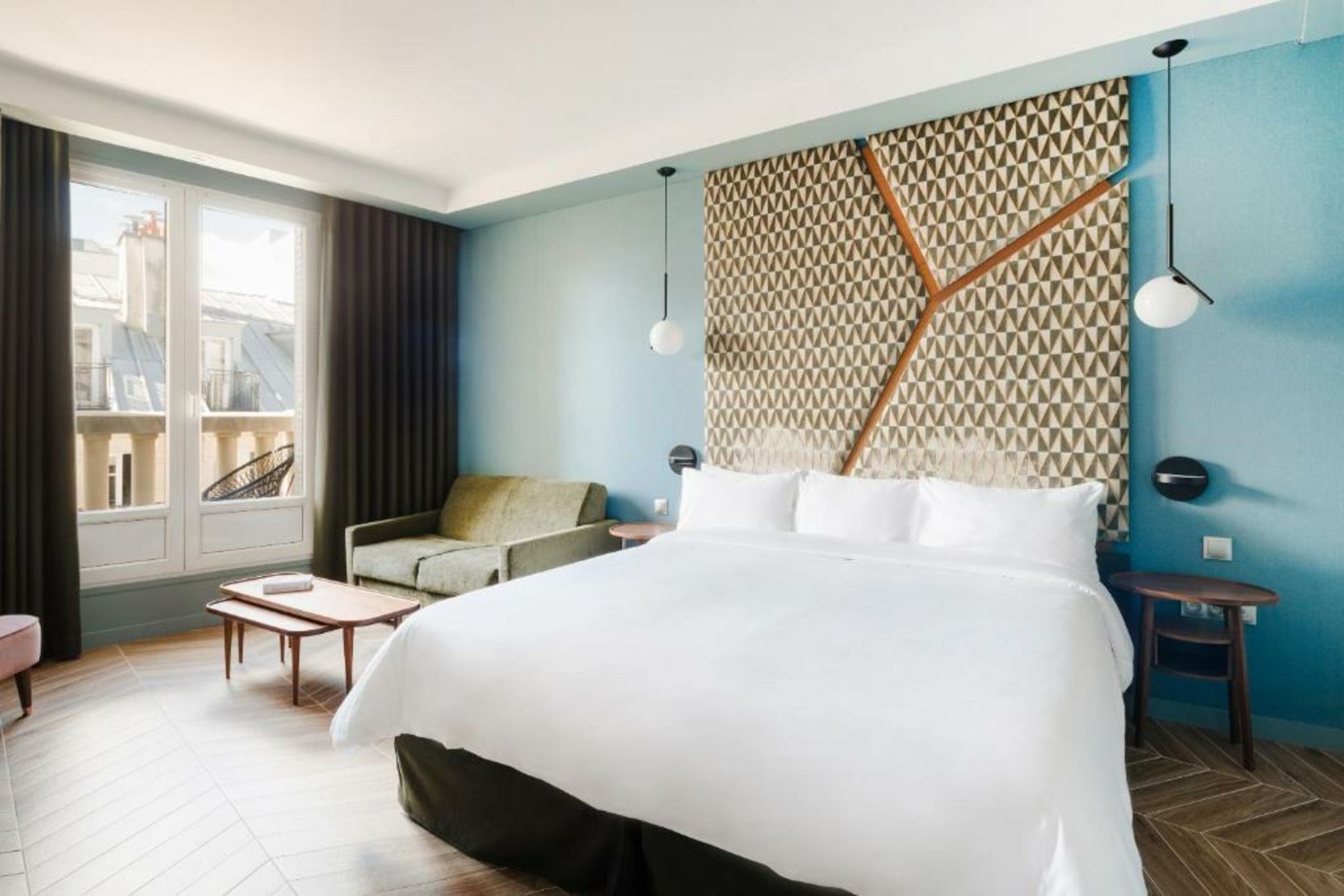 Sonder l Atala Champs-Élysées